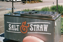 Salt & Straw logo