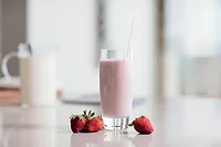 nzmp-smoothie-strawberries.jpeg nzmp-smoothie-strawberries.jpeg
