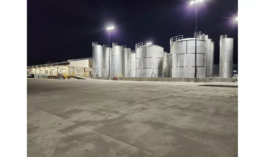 Tanks at Night.jpg
