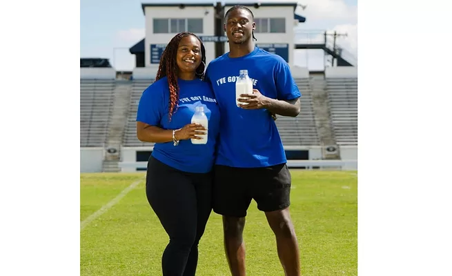 Dairy Alliance.png No. 1 college football recruit and his mom