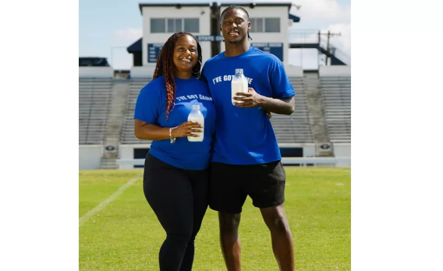 No. 1 college football recruit and his mom