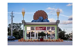 Carvel celebrates Flying Saucer annIversary