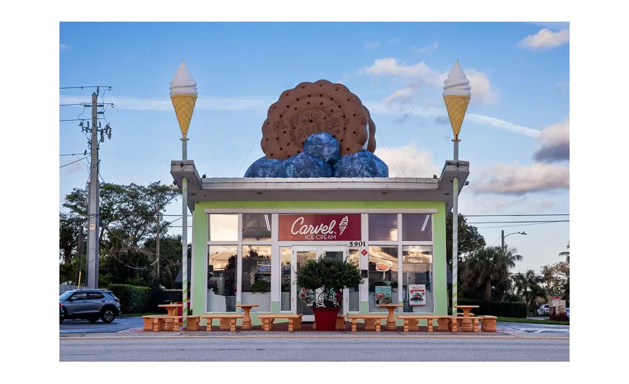 Carvel celebrates Flying Saucer annIversary