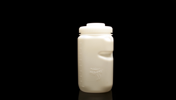 https://www.dairyfoods.com/ext/resources/Blog_Images/Guest_Blog_Images/Guest-blog-Milk-Container-MG_9439.jpg