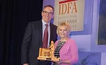 Cornell team receives IDFA’s first food safety award at 2017 Dairy Forum
