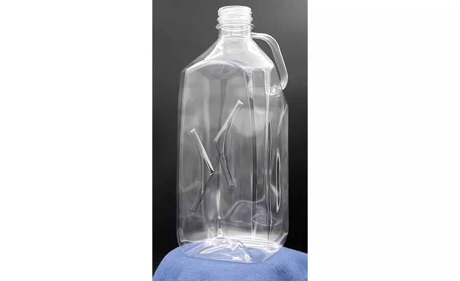 Practically Impossible Labs’ BottleOne integrated handle PET bottle