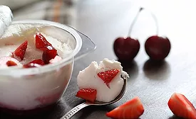 fruit yogurt