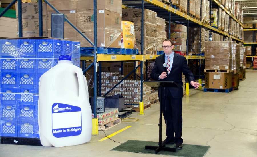MMPA-Kroger-donate-milk-to-Flint