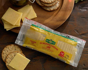 Kerrygold Dublinger cracker cheese