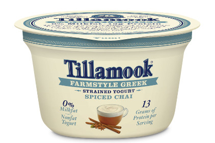 Tillamook Farmstyle Greek yogurt spiced chai - feature