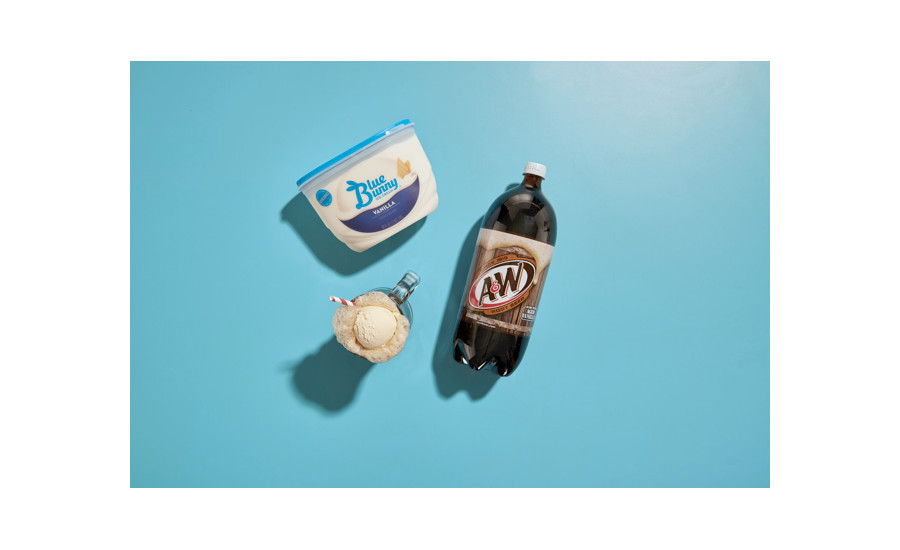 Blue Bunny root beer float promotion
